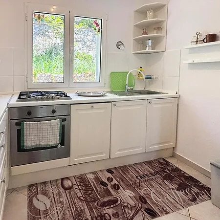 別荘 4 Bedroom Pet Friendly In *